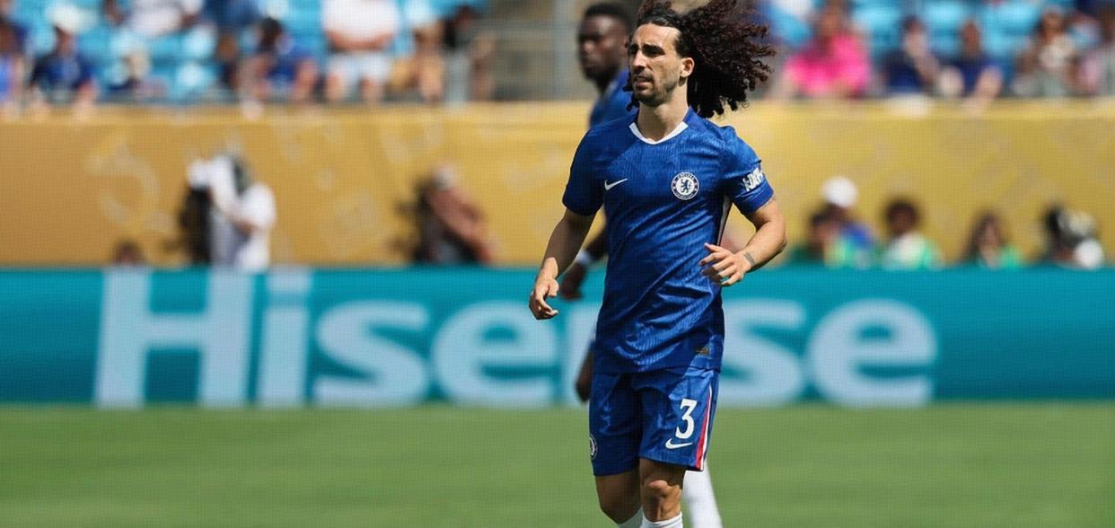 包含切尔西客场大捷，领先优势扩大的词条