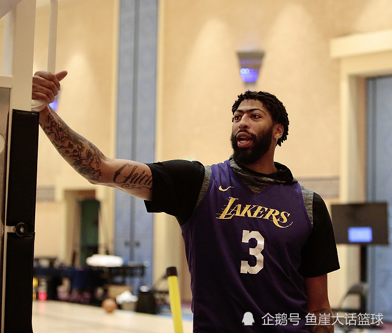 爱游戏中国-乌迪内斯队员踢出风华，击败对手令人期待